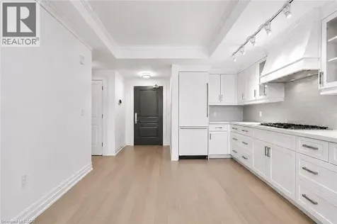 2060 Lakeshore Road Burlington ON L7R 0G2