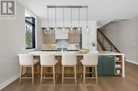 3711 Riva Avenue Innisfil ON L9S 0L5