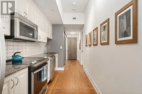 485 Richmond Road Ottawa ON K2A 3W9