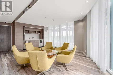 485 Richmond Road Ottawa ON K2A 3W9