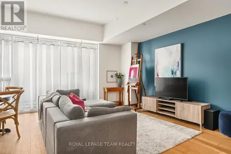 485 Richmond Road Ottawa ON K2A 3W9