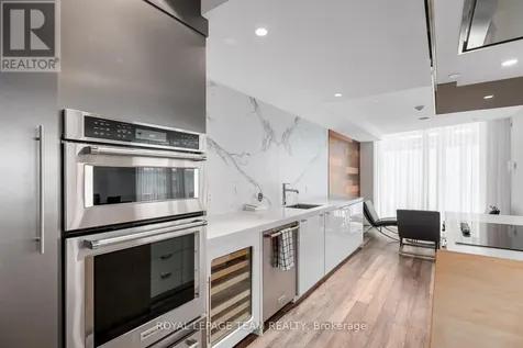 485 Richmond Road Ottawa ON K2A 3W9