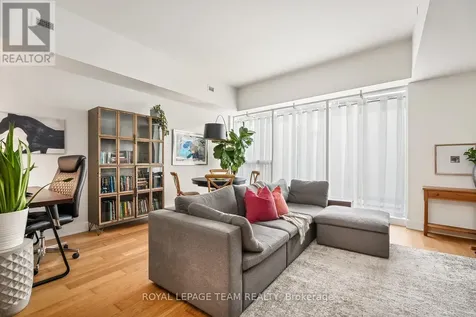 485 Richmond Road Ottawa ON K2A 3W9