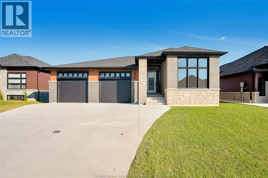 18 Woodland Street Kingsville ON N9Y 0A9
