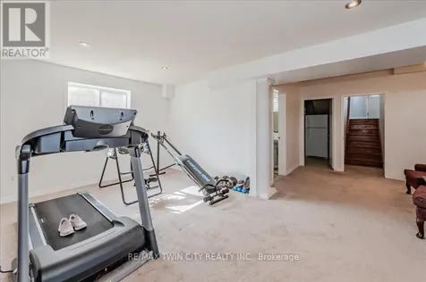 11 Acorn Way West Cambridge ON N1R 8M3