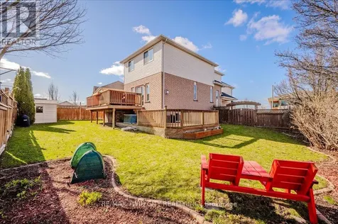 11 Acorn Way West Cambridge ON N1R 8M3