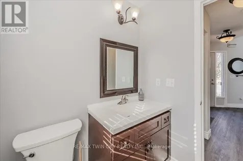 11 Acorn Way West Cambridge ON N1R 8M3