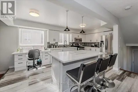 11 Acorn Way West Cambridge ON N1R 8M3
