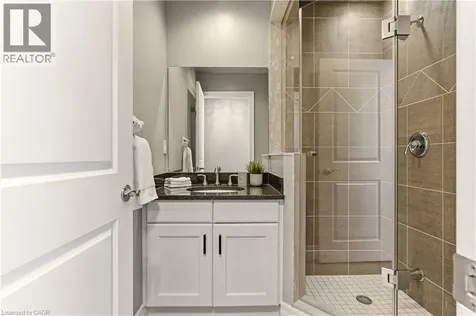 360 Pearl Street Burlington ON L7R 1E1