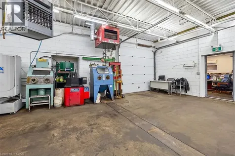 100 Stapleton Avenue Hamilton ON L8H 3N8