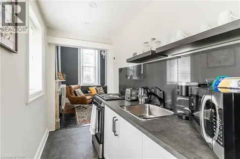 14 Duke Street Hamilton ON L8P 1X1