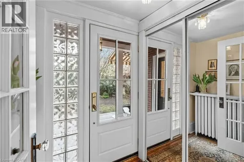 247 Macnab Street South Hamilton ON L8P 3E2