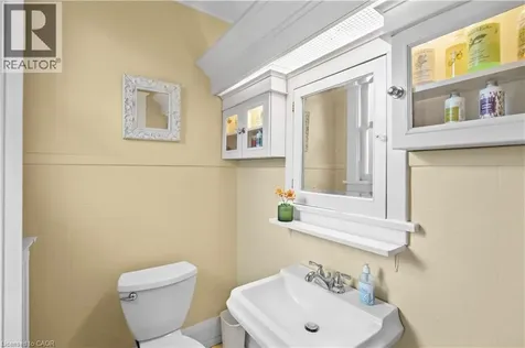 247 Macnab Street South Hamilton ON L8P 3E2