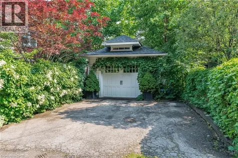 247 Macnab Street South Hamilton ON L8P 3E2