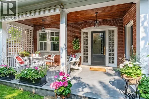 247 Macnab Street South Hamilton ON L8P 3E2