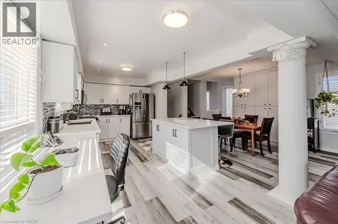 11 Acorn Way Cambridge ON N1R 8M3