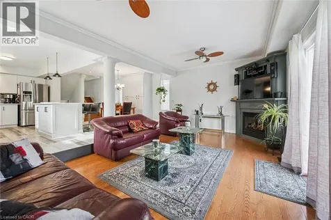 11 Acorn Way Cambridge ON N1R 8M3