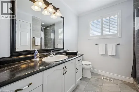 11 Acorn Way Cambridge ON N1R 8M3
