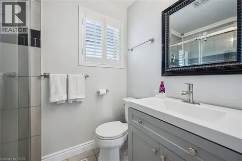 11 Acorn Way Cambridge ON N1R 8M3