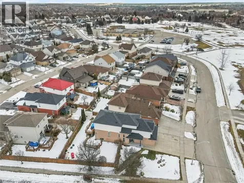11 Acorn Way Cambridge ON N1R 8M3