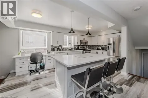 11 Acorn Way Cambridge ON N1R 8M3