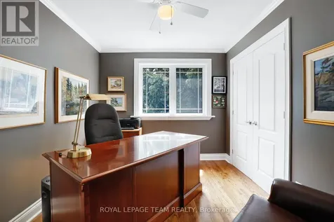 1939 Wembley Avenue Ottawa ON K2A 1A8