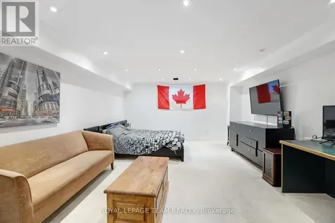 1939 Wembley Avenue Ottawa ON K2A 1A8