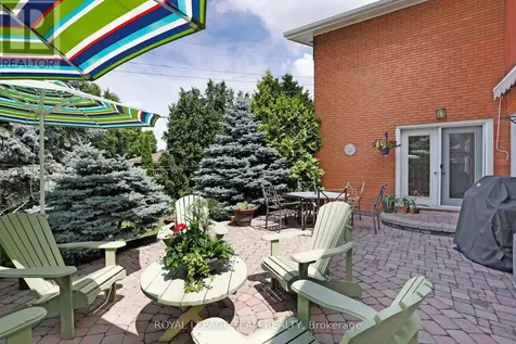 1939 Wembley Avenue Ottawa ON K2A 1A8