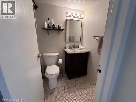 15 Albright Road Hamilton ON L8K 5J2