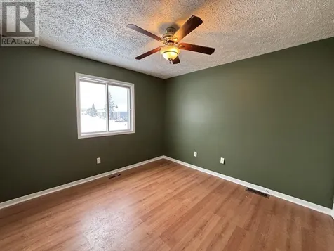 31 Brooks Street Manitouwadge ON P0T 2C0