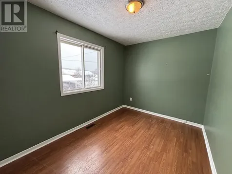 31 Brooks Street Manitouwadge ON P0T 2C0