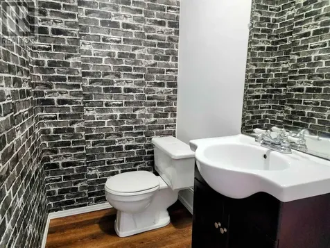 31 Brooks Street Manitouwadge ON P0T 2C0