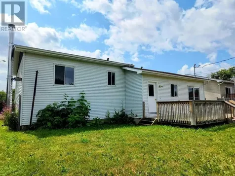 31 Brooks Street Manitouwadge ON P0T 2C0