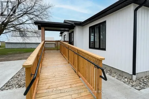 597 Lafontaine Road West Tiny ON L9M 0L7