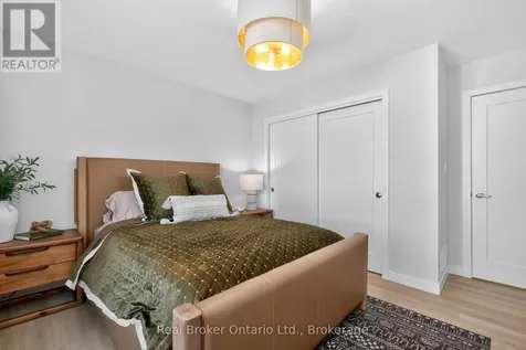 597 Lafontaine Road West Tiny ON L9M 0L7