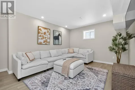 597 Lafontaine Road West Tiny ON L9M 0L7