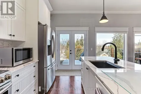 65 Findlay Drive Collingwood ON L9Y 0G6