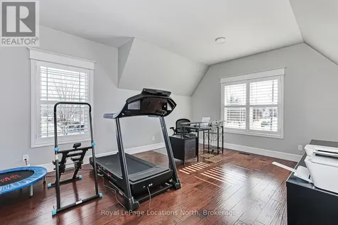 65 Findlay Drive Collingwood ON L9Y 0G6