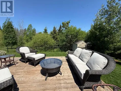65 Findlay Drive Collingwood ON L9Y 0G6