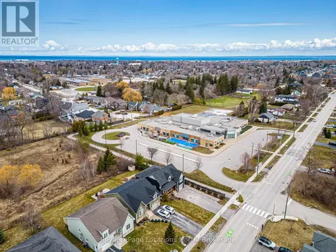 65 Findlay Drive Collingwood ON L9Y 0G6