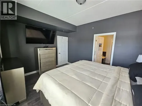 308 Watson Parkway North Guelph ON N1E 0G7