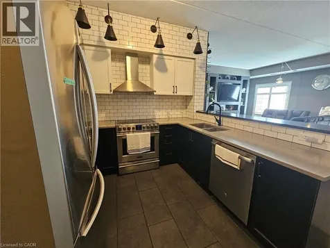 308 Watson Parkway North Guelph ON N1E 0G7