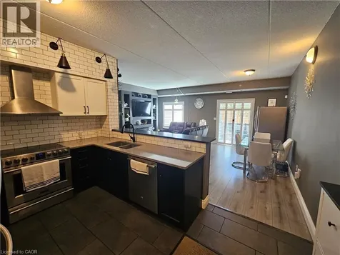 308 Watson Parkway North Guelph ON N1E 0G7
