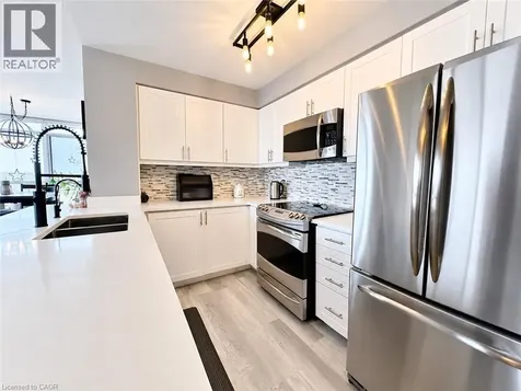 1940 Ironstone Drive Burlington ON L7L 0E4