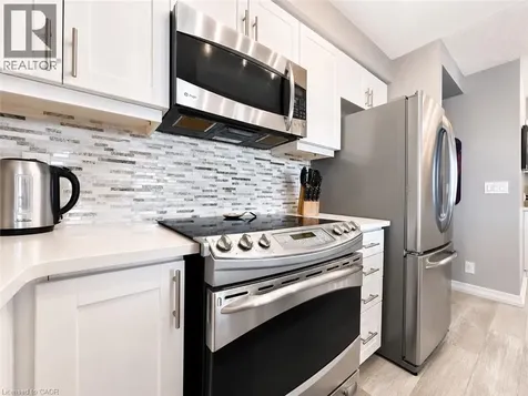1940 Ironstone Drive Burlington ON L7L 0E4