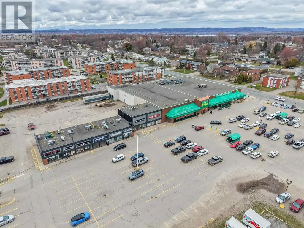 691-709 Pine Street Sault Ste. Marie ON P6B 3G2