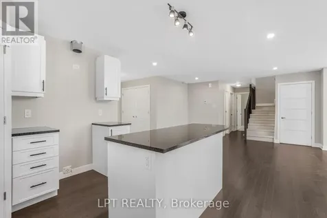 945 Katia Street The Nation ON K0A 2M0