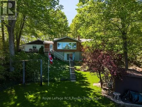 120 Mccullough Lake Drive Chatsworth ON N0H 2V0