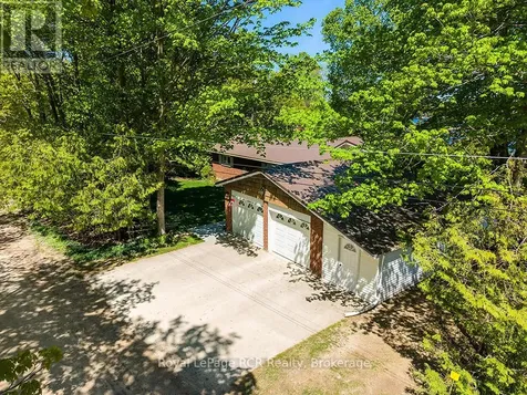 120 Mccullough Lake Drive Chatsworth ON N0H 2V0