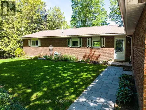120 Mccullough Lake Drive Chatsworth ON N0H 2V0